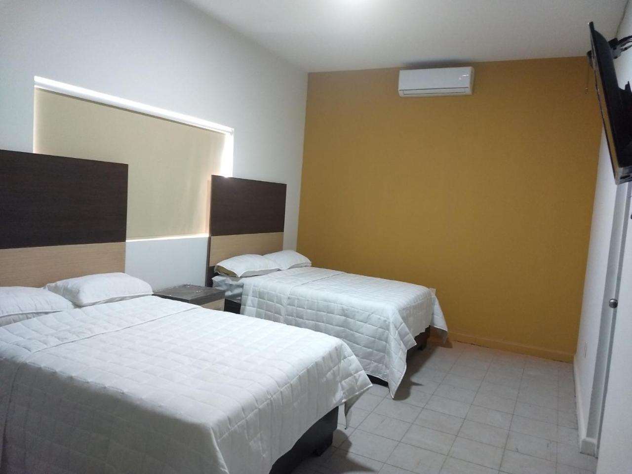 Hotel Del Bosque Torreón Екстериор снимка